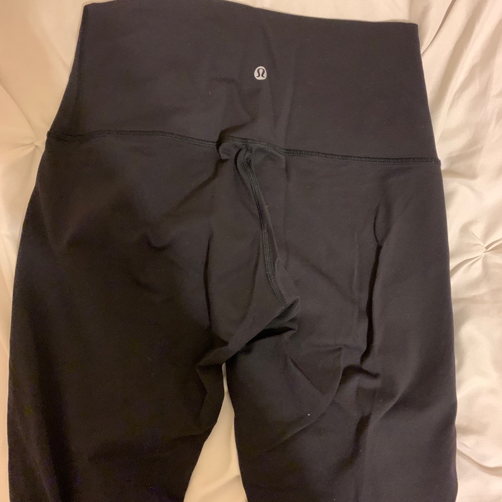 Lululemon winder under crop